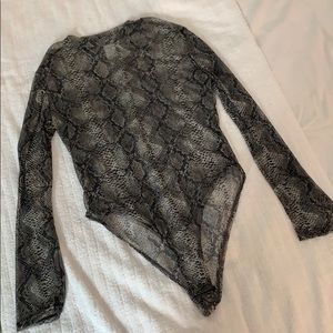 NEW NEVER WORN snake skin print bodysuit